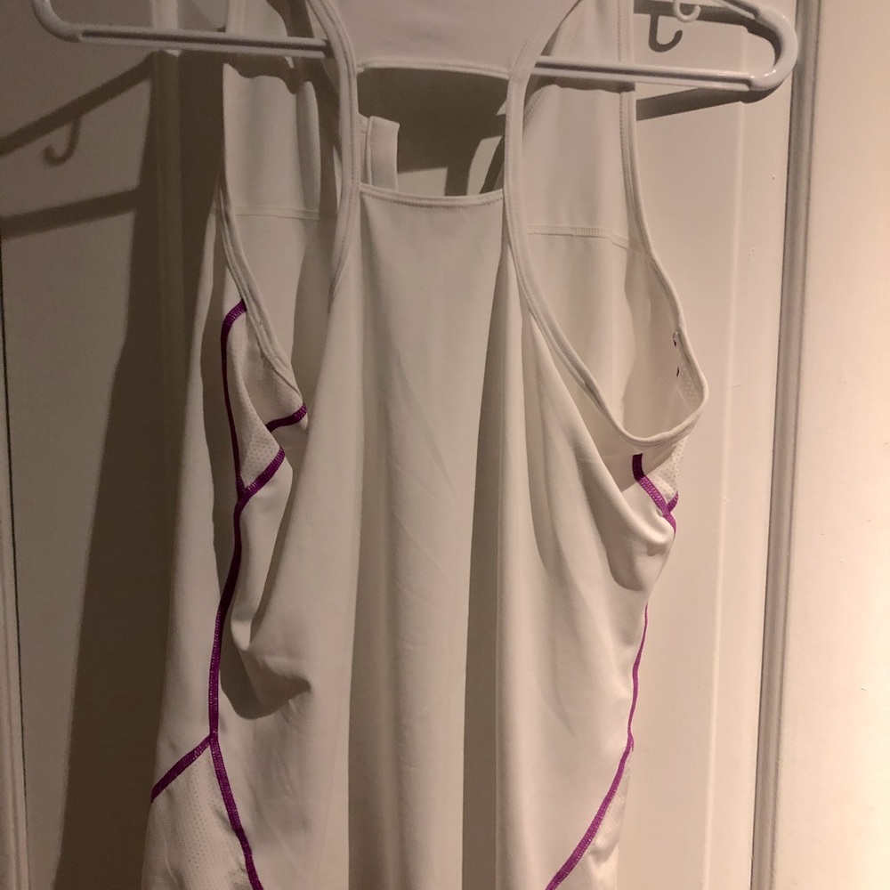 Fabletics Womans Tank Top - Picture 3 of 3